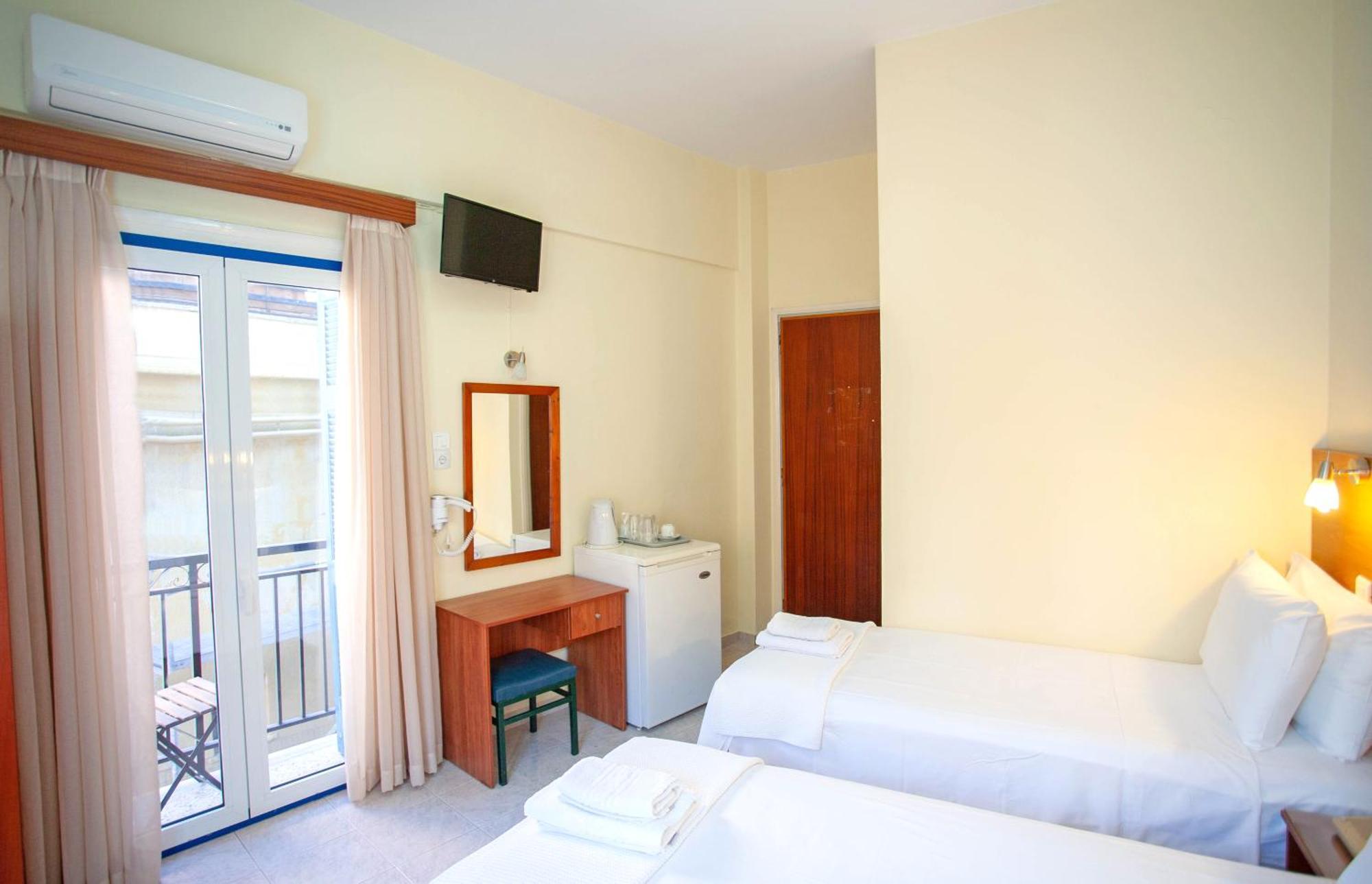Lucia Hotel Chania  Exterior photo
