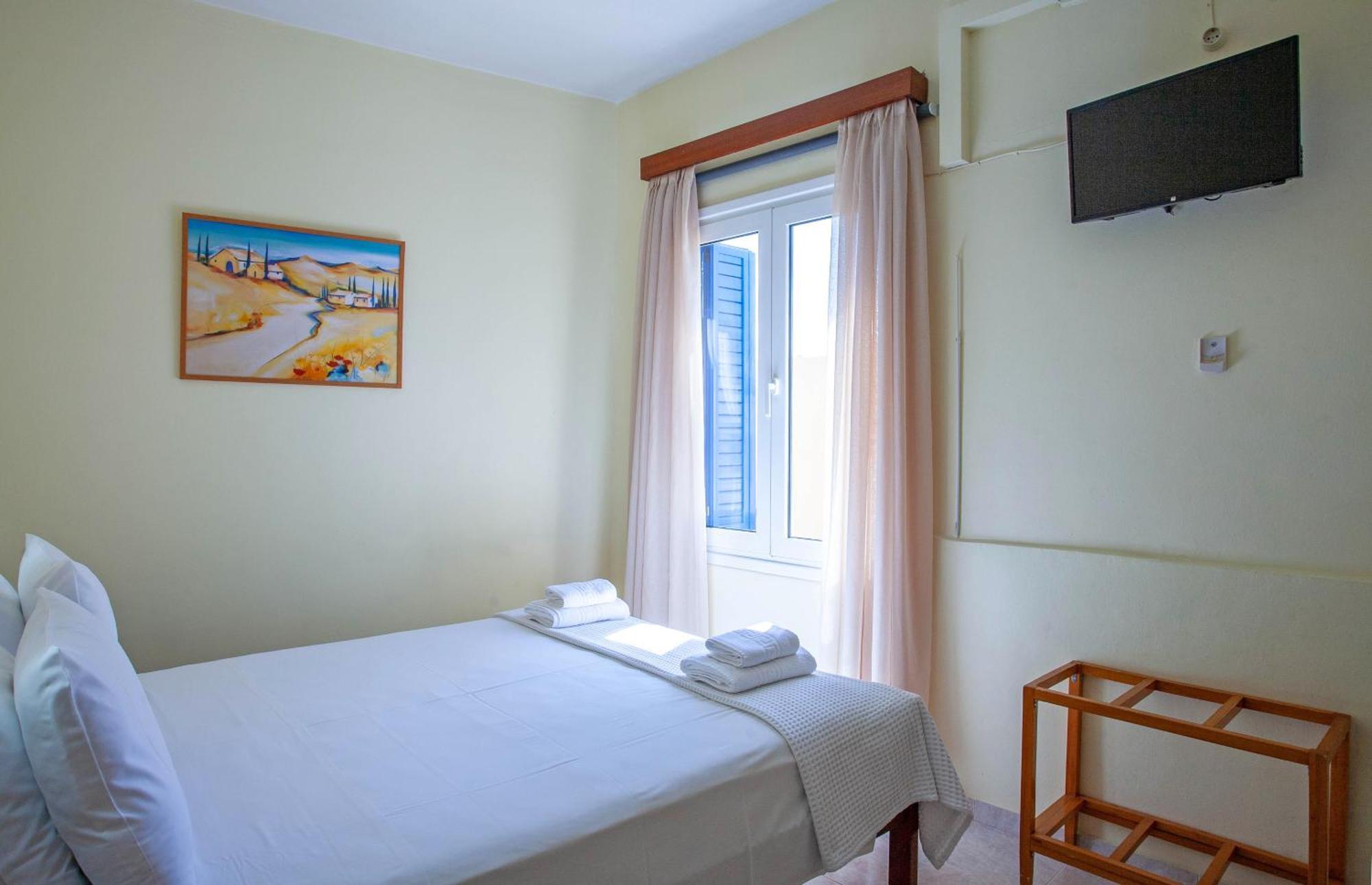 Lucia Hotel Chania  Exterior photo