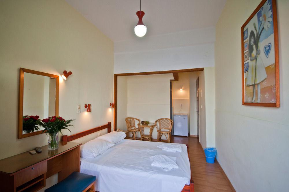 Lucia Hotel Chania  Exterior photo